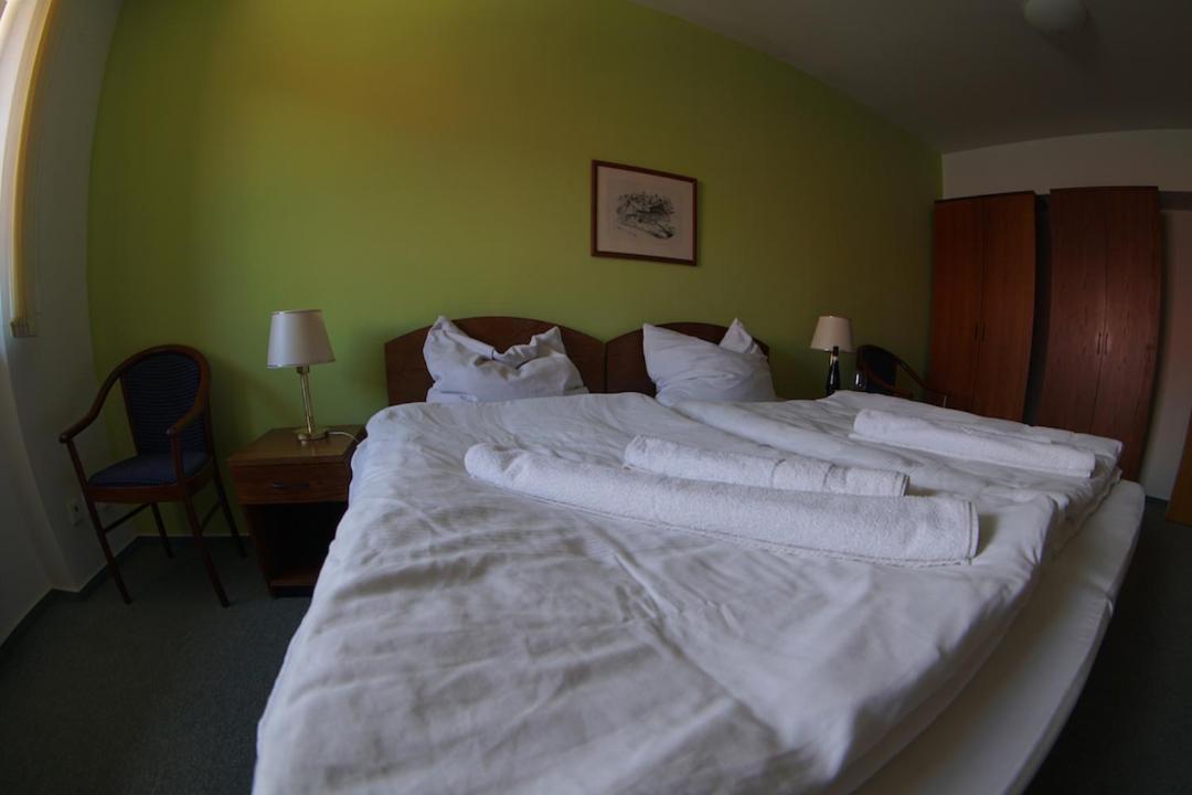Hotel U Andela Michaela Javorná Buitenkant foto